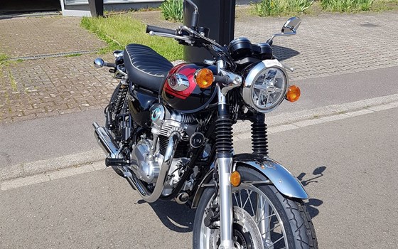 Neufahrzeug Kawasaki W800 - Bild 4