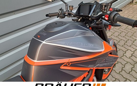 Gebrauchtmotorrad KTM 1290 Super Duke R EVO - Bild 8