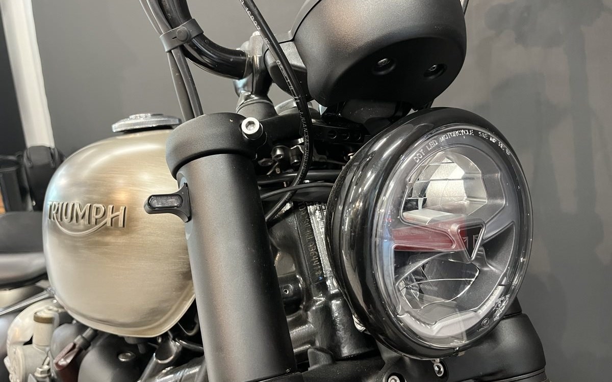 Angebot Triumph Bonneville Bobber Black