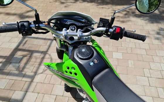Gebrauchtmotorrad Kawasaki KLX 125 - Bild 6