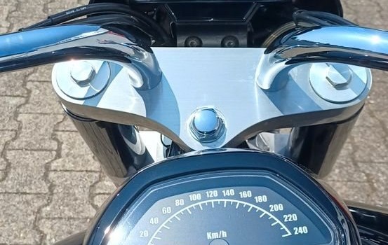 Gebrauchtmotorrad Suzuki VZR 1800 - Bild 5