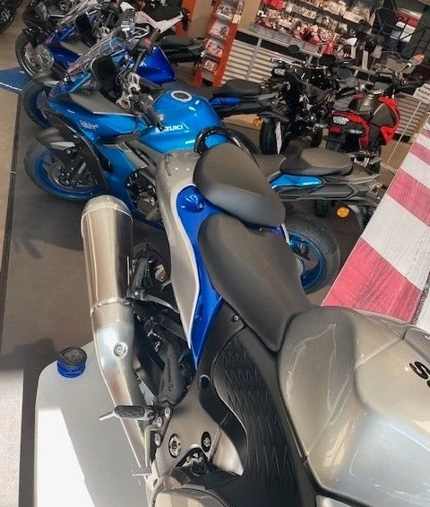 Angebot Suzuki GSX 1300 R Bild 3: Angebot Suzuki GSX 1300 R