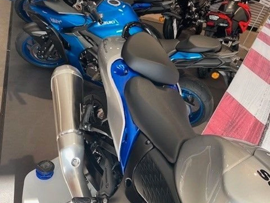 Angebot Suzuki GSX 1300 R Bild 3: Angebot Suzuki GSX 1300 R