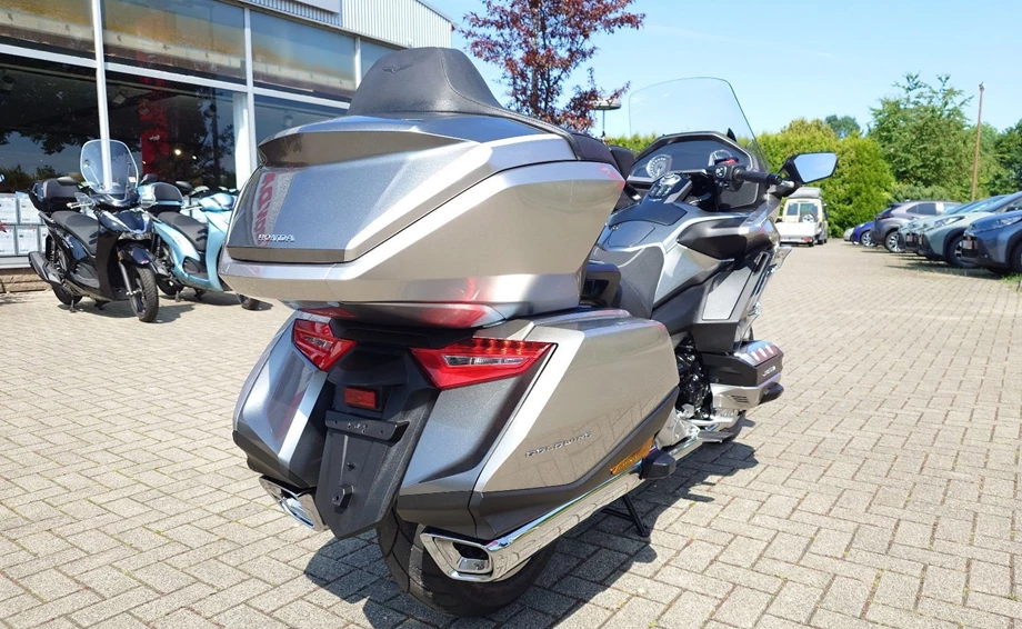 Angebot Honda GL 1800 Goldwing Tour DCT Bild 10: Angebot Honda GL 1800 Goldwing Tour DCT