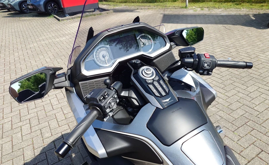 Angebot Honda GL 1800 Goldwing Tour DCT Bild 11: Angebot Honda GL 1800 Goldwing Tour DCT