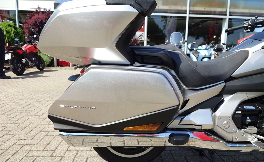 Angebot Honda GL 1800 Goldwing Tour DCT Bild 2: Angebot Honda GL 1800 Goldwing Tour DCT