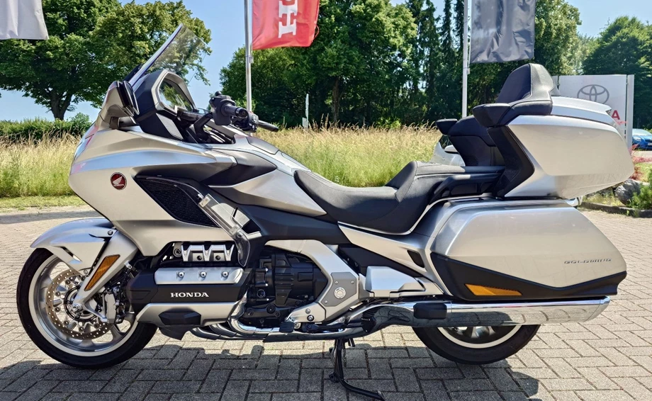 Angebot Honda GL 1800 Goldwing Tour DCT Bild 6: Angebot Honda GL 1800 Goldwing Tour DCT