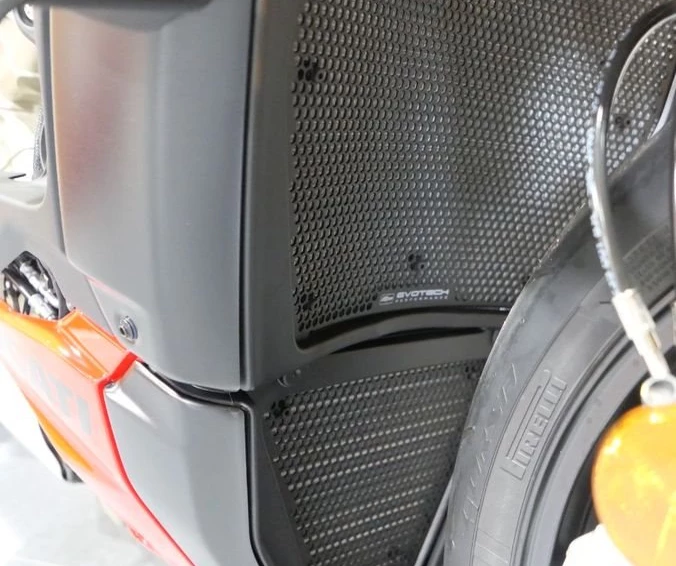 Angebot Ducati Streetfighter V4 S Bild 10: Angebot Ducati Streetfighter V4 S