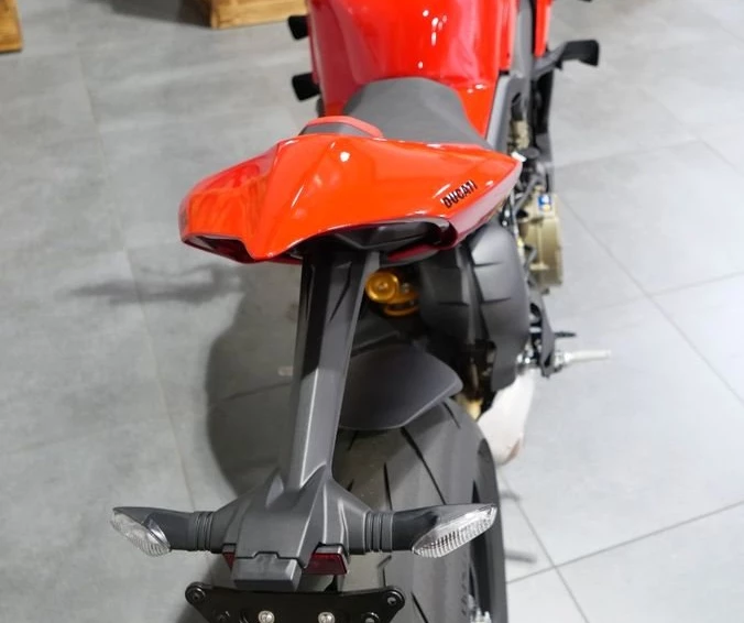 Angebot Ducati Streetfighter V4 S Bild 11: Angebot Ducati Streetfighter V4 S