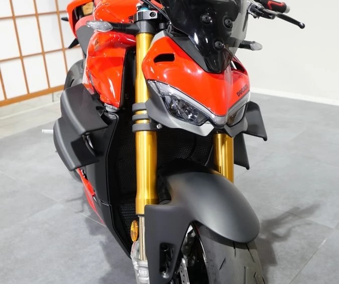 Angebot Ducati Streetfighter V4 S Bild 4: Angebot Ducati Streetfighter V4 S