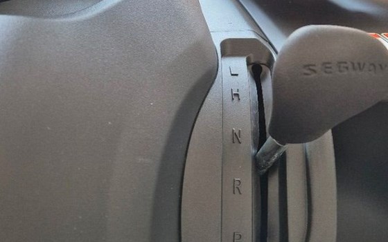 Neufahrzeug Segway Snarler AT6 L - Bild 12
