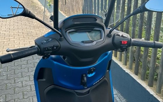Neufahrzeug Piaggio Beverly 400 S - Bild 2