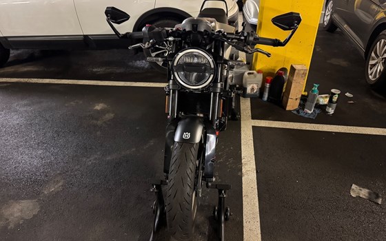 Gebrauchtmotorrad Husqvarna Vitpilen 401 - Bild 3