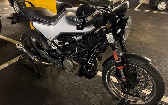 Gebrauchtmotorrad Husqvarna Vitpilen 401 - Bild 4