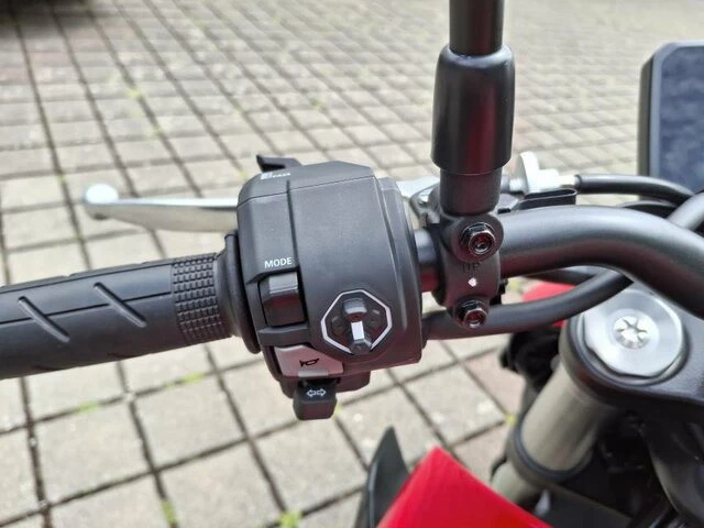 Offer Honda CB1000 Hornet Bild 12: Offer Honda CB1000 Hornet