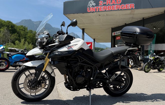 Triumph Tiger 800