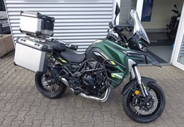 Neumotorrad Benelli TRK 702