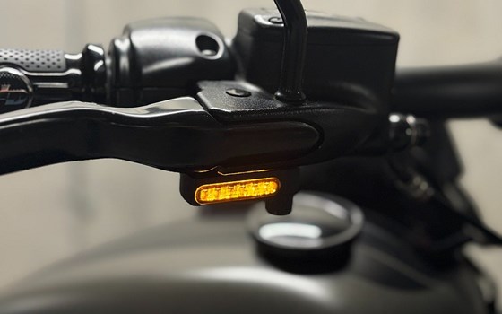 Gebrauchtmotorrad Harley-Davidson Softail Fat Bob 114 FXFBS - Bild 8