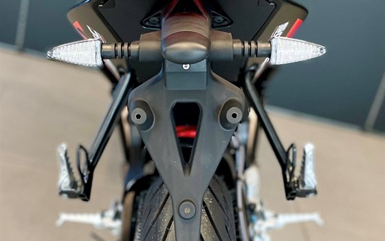 Neufahrzeug Aprilia RS 125 Replica - Bild 13