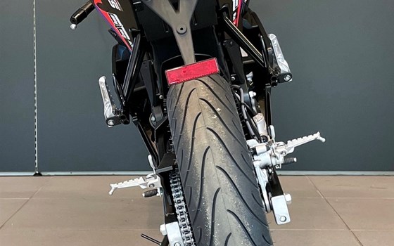 Neufahrzeug Aprilia RS 125 Replica - Bild 12