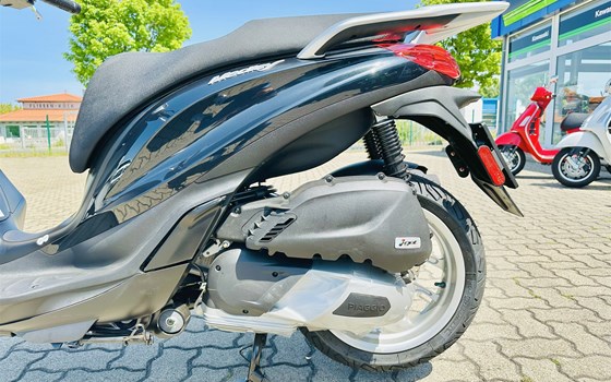 Neufahrzeug Piaggio Medley 125 - Bild 9