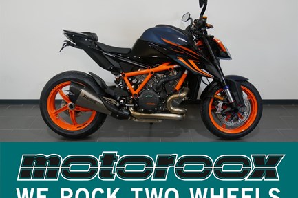 KTM 1290 Super Duke R EVO