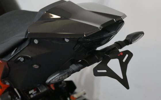 Neufahrzeug KTM 1290 Super Duke R EVO - Bild 13