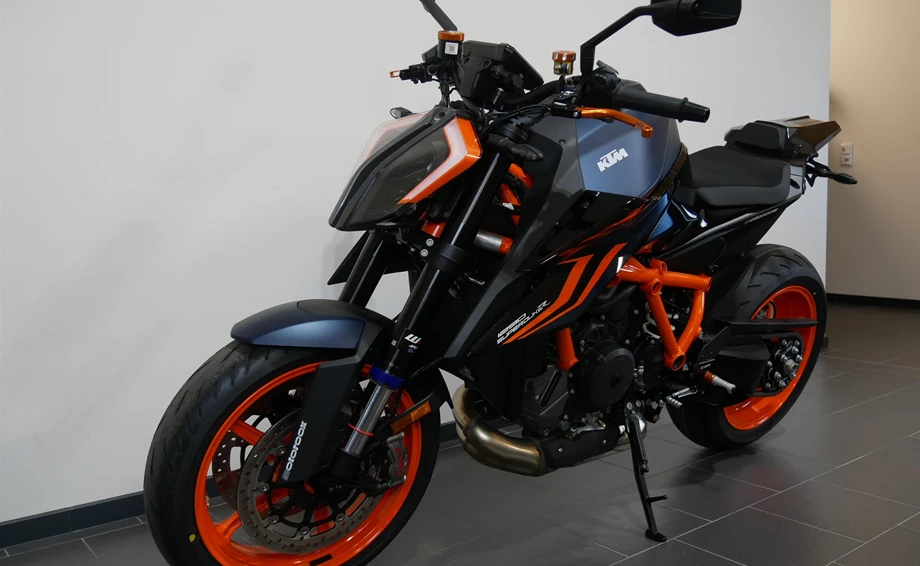 Angebot KTM 1290 Super Duke R EVO Bild 4: Angebot KTM 1290 Super Duke R EVO