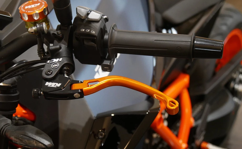 Angebot KTM 1290 Super Duke R EVO Bild 11: Angebot KTM 1290 Super Duke R EVO