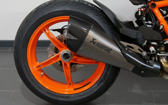 Neufahrzeug KTM 1290 Super Duke R EVO - Bild 14