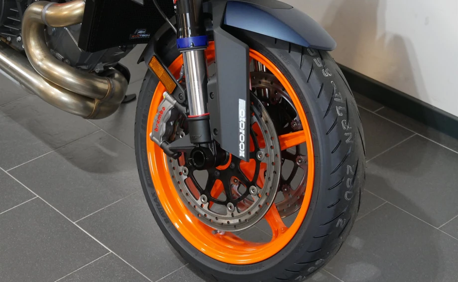 Angebot KTM 1290 Super Duke R EVO Bild 16: Angebot KTM 1290 Super Duke R EVO