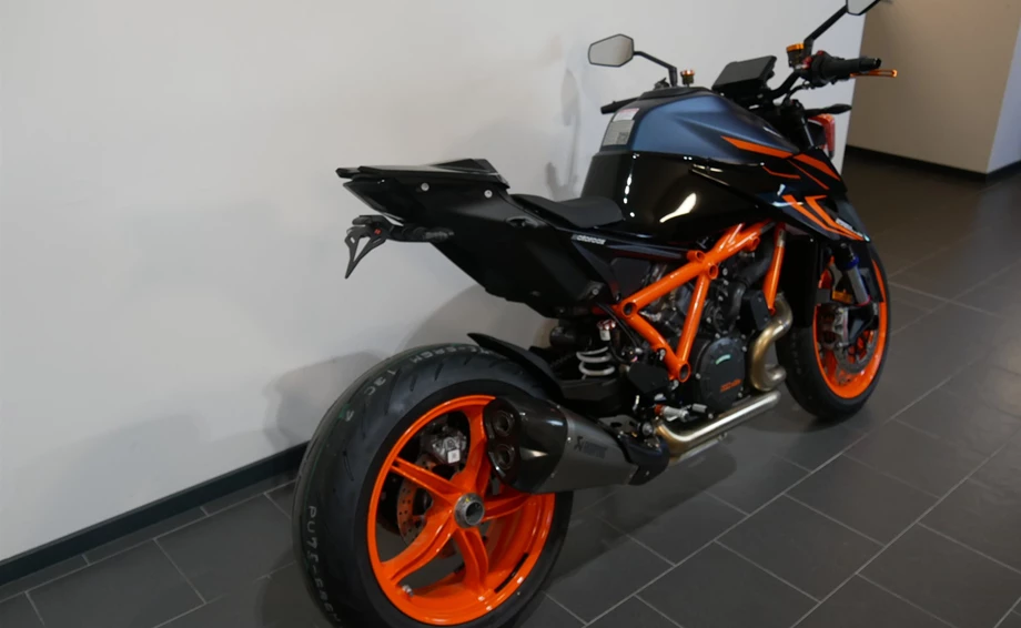 Angebot KTM 1290 Super Duke R EVO Bild 6: Angebot KTM 1290 Super Duke R EVO