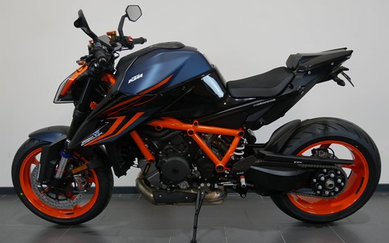 Neufahrzeug KTM 1290 Super Duke R EVO - Bild 2
