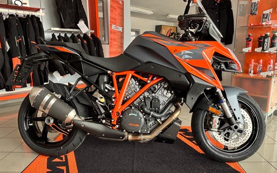 Neufahrzeug KTM 1290 Super Duke GT - Bild 1 Neufahrzeug KTM 1290 Super Duke GT - Bild 1