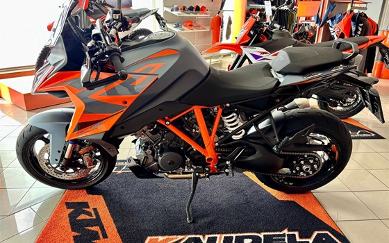Neufahrzeug KTM 1290 Super Duke GT - Bild 2 Neufahrzeug KTM 1290 Super Duke GT - Bild 2