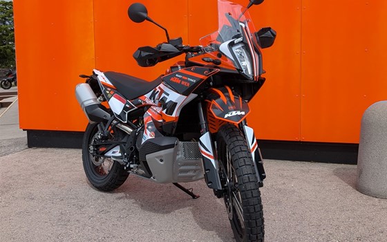 Neufahrzeug KTM 890 Adventure - Bild 1 Neufahrzeug KTM 890 Adventure - Bild 1
