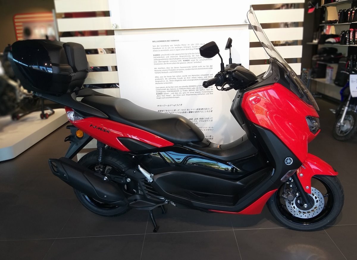 Yamaha NMAX 125 