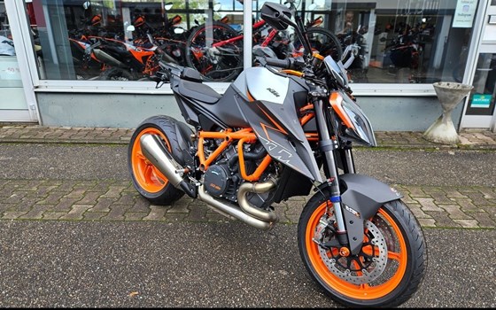 Neufahrzeug KTM 1290 Super Duke R EVO - Bild 2