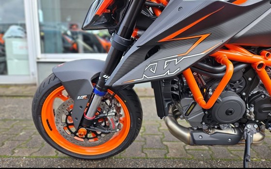 Neufahrzeug KTM 1290 Super Duke R EVO - Bild 4