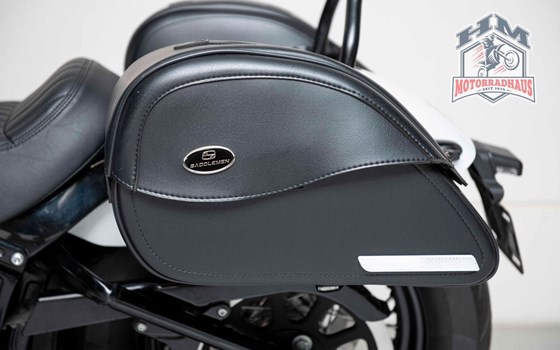 Gebrauchtmotorrad Harley-Davidson Softail Street Bob 114 FXBBS - Bild 15