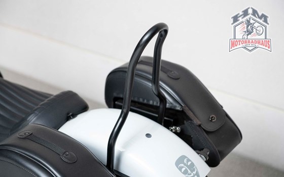 Gebrauchtmotorrad Harley-Davidson Softail Street Bob 114 FXBBS - Bild 16