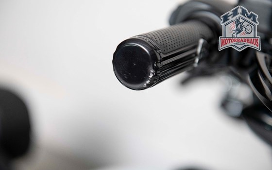 Gebrauchtmotorrad Harley-Davidson Softail Street Bob 114 FXBBS - Bild 19