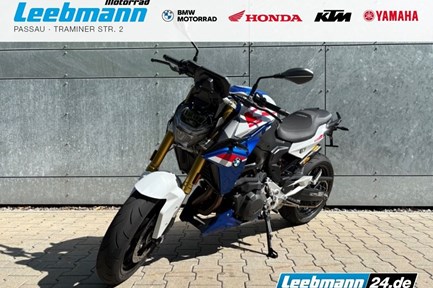 BMW F 900 R