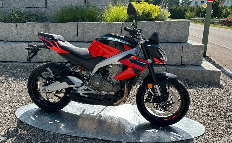 Angebot Aprilia Tuono 457 Bild 1: Angebot Aprilia Tuono 457