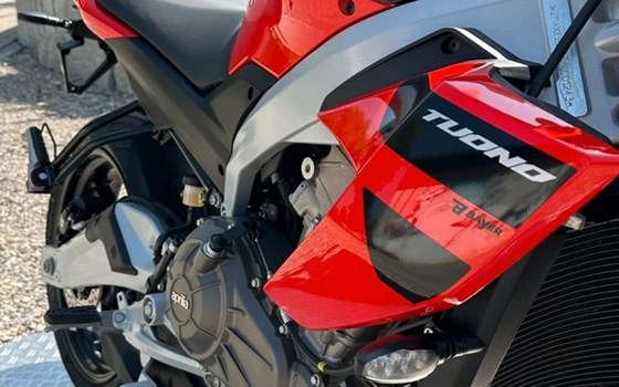Neufahrzeug Aprilia Tuono 457 - Bild 2