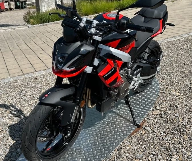 Angebot Aprilia Tuono 457 Bild 4: Angebot Aprilia Tuono 457