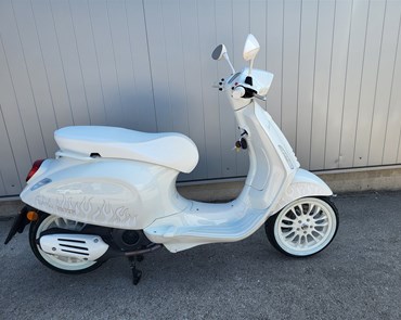 Vespa Sprint Justin Bieber X Vespa 125