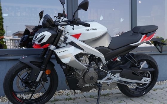 Neufahrzeug Aprilia Tuono 457 - Bild 10