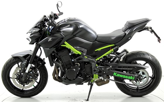 Motorrad Occasion Kawasaki Z900 - Bild 5
