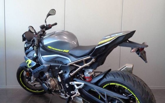 Gebrauchtmotorrad BMW S 1000 R - Bild 11